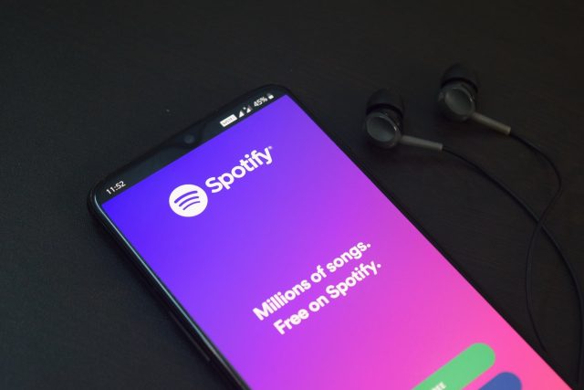 Spotify redesigned its app and users are not happy with it Spotify redesigned its app and users are not happy with it
